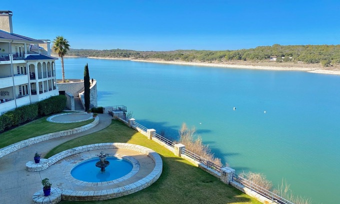 Lago Vista Condo | VILLA 2302 - Top Floor Lakefront Views - Private Grill - Island Amenities