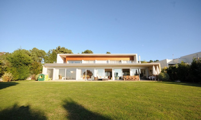 Caminha Villa | Villa 257 Modern Villa w/Covered Pool and SeaView