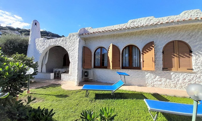 Costa Rei Apartment | Villa 3 rooms with a/c 100 meters from the sea