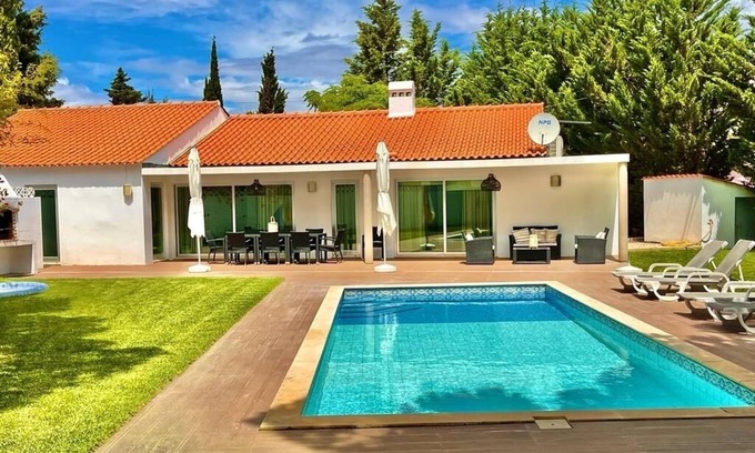 Alfa-Mar House | Villa- 4 minutes from beach with big garden and private pool