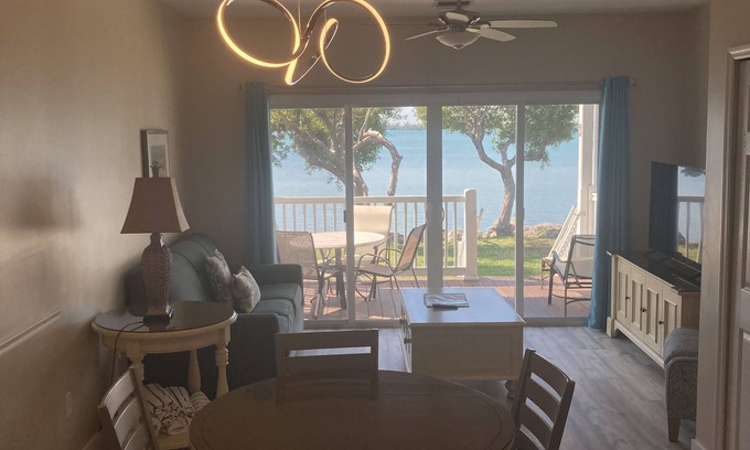 Duck Key Villa | Villa 5034 on Duck Key Boat Slip available