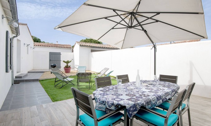 Le Bois-Plage-en-Re House | Villa 6 pers, town center and beaches of Bois Plage in D, not overlooked