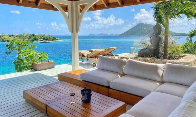 Other Islands Villa | Villa ∙ 7 bedrooms ∙ 14 guests