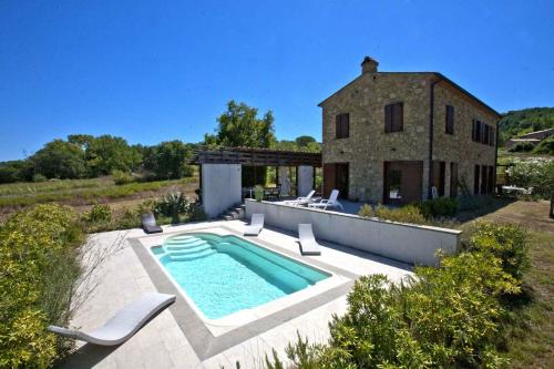 Montescudaio Villa | Villa Acquaviva