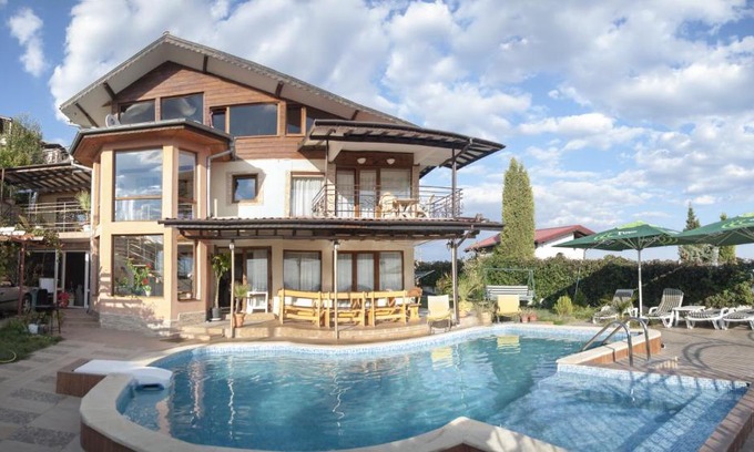 Osenovo Villa | Villa Albena Bay View