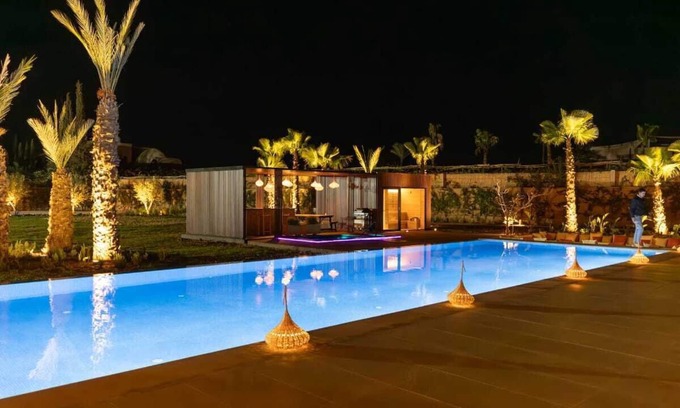 Tameslouht Villa | Villa Almaz Marrakech – Palais Exclusif avec Piscine, Spa et Sauna