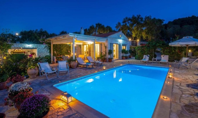 Rantatika Villa | Villa Aloni