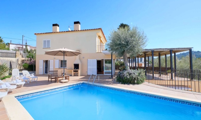 Blanes Villa | VILLA ALVAMAR Summary