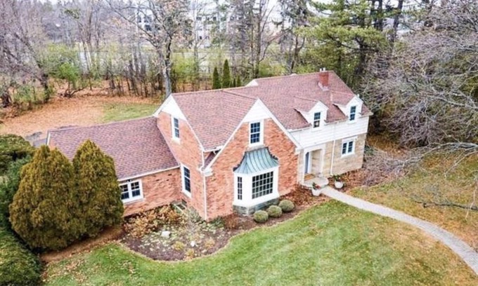 Bloomfield Hills House | Villa Amis, a modern take on a historic gem