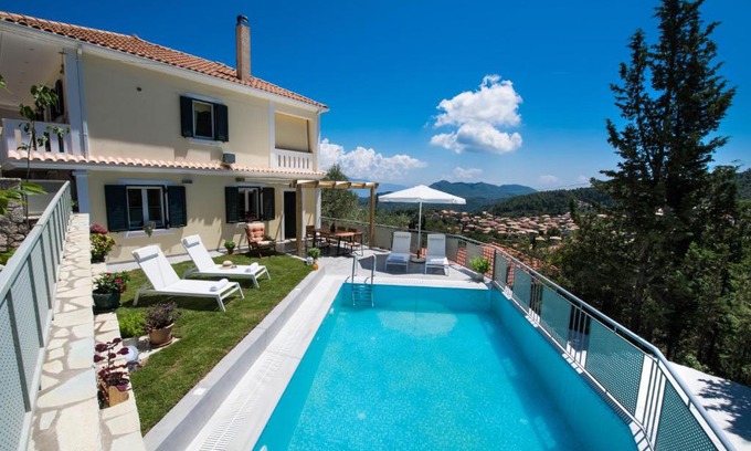 Drimonas Apartment | Villa Amolena