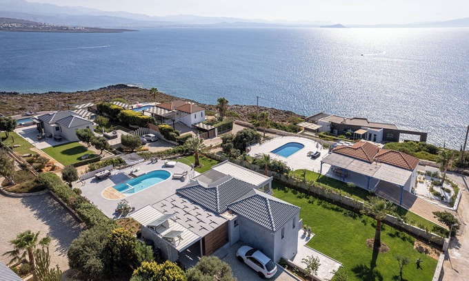 Stavros Villa | Villa Anthia, a Uniquely Designed-Family Friendly 4-bedroom Villa in Tersanas.