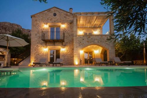 Pervolakia Villa | Villa Antonousa - Private Pool Oasis