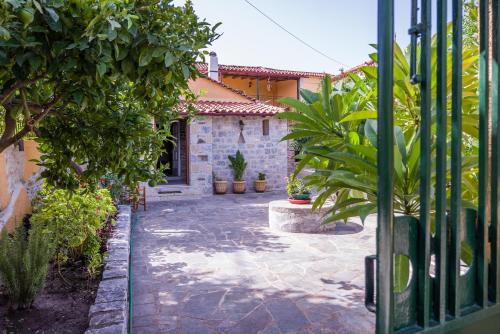 Karvelas Apartment | VILLA - APA II