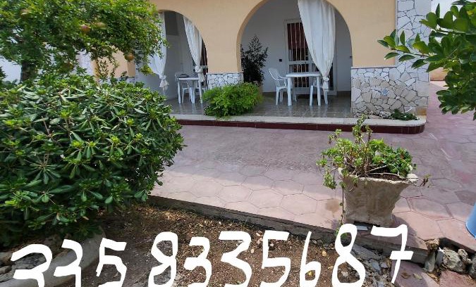 Torre Colimena House | Villa Aragosta 2 camere 1 bagno 1 cucina e giardino