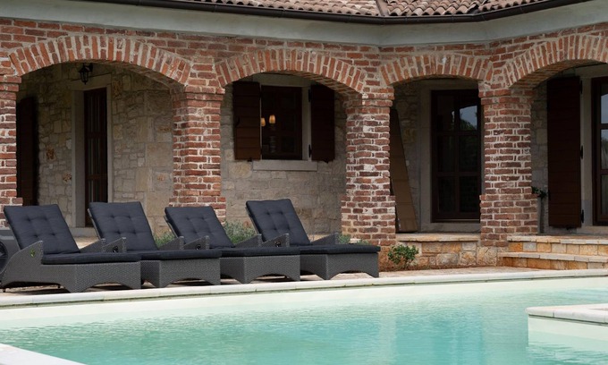 Stifanici House | Villa Arctium - The Blue View Villas