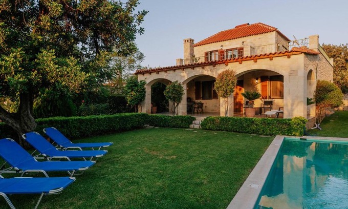 Prines Villa | Villa Arianna With Breathtaking View Near Rethymno