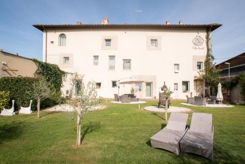 Peretola Apartment | Villa Aruch