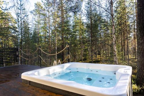 Sinetta Villa | Villa Aurora Sinettä by BookLapland