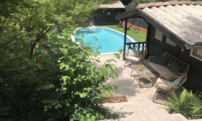 Launac Villa | Villa Avec Piscine au Cœur de la Valee du Bois de Galembrun