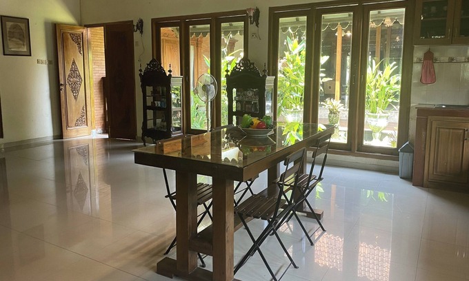 Mlati Villa | Villa Baliantoro Yogyakarta