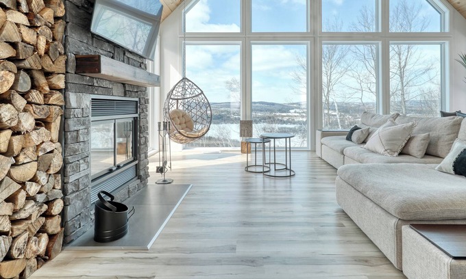 Saint-Damien Ski Chalet | Villa Baraka-Majesta : Sunset/lake access/jacuzzi