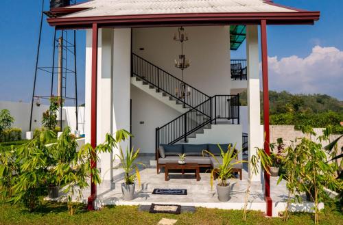 Hettimulla Cabin | Villa Barbara - Private Villa in Ahungalla