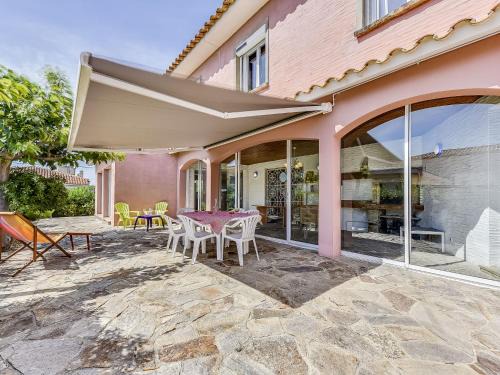 Le Barcares Villa | Villa Bausil by Interhome