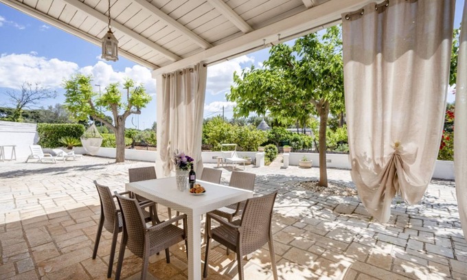 Fumarola Villa | Villa Beatrice: Countryside Charm in Ostuni