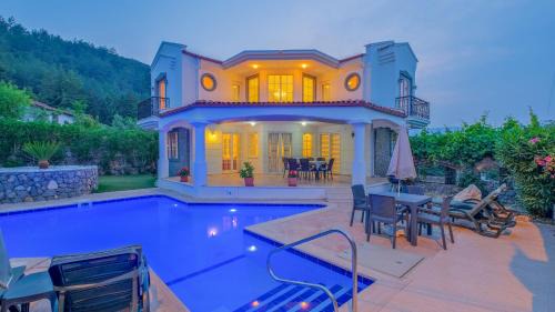 Yesiluzumlu Villa | Villa Bemar
