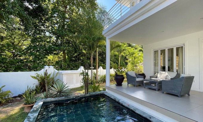 Beau Vallon Villa | Villa Blanc Beau Vallon