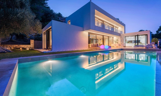 Urbanitzacio Gotmar Villa | Villa Blanca