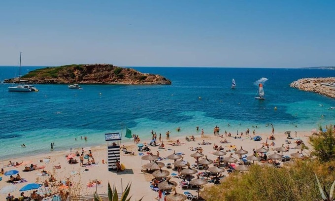 Portals Nous House | VILLA BLANES IN PORTALS NOUS 50 M NEAR THE SEA