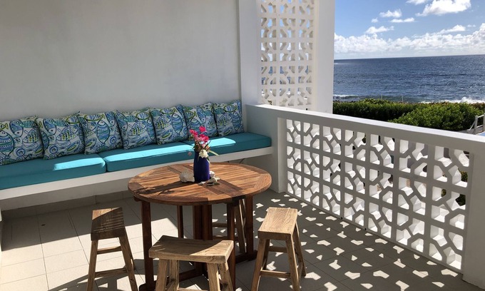 Sandy Hill Condo | Villa Blue in Sandy Hill Bay