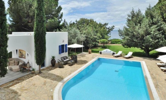 Pefkos Villa | Villa Blue Sapphire