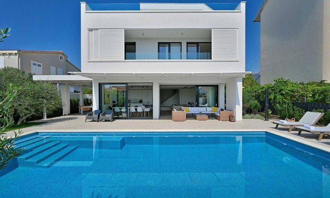 Kastela Villa | Villa Bord de Mer with Pool