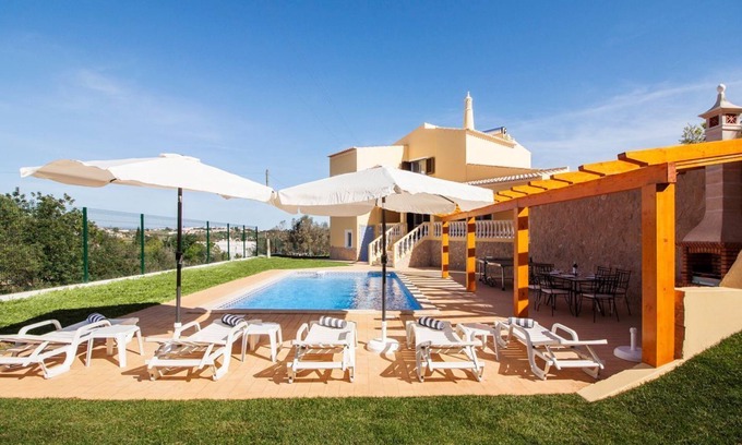 Lagoa e Carvoeiro Villa | Villa Botela - Three Bedroom Villa, Sleeps 6