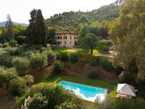 Colle di Compito Villa | Villa Butori - Luxury Villa con Piscina - Lucca Firenze