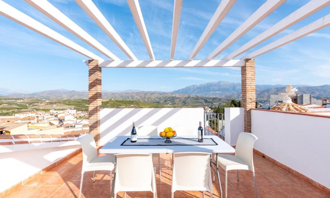 Benamocarra House | Villa Cañete