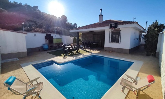 Los Villares Villa | Villa Campoamor