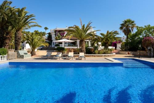 San Antonio Bay Villa | Villa Can Ravi
