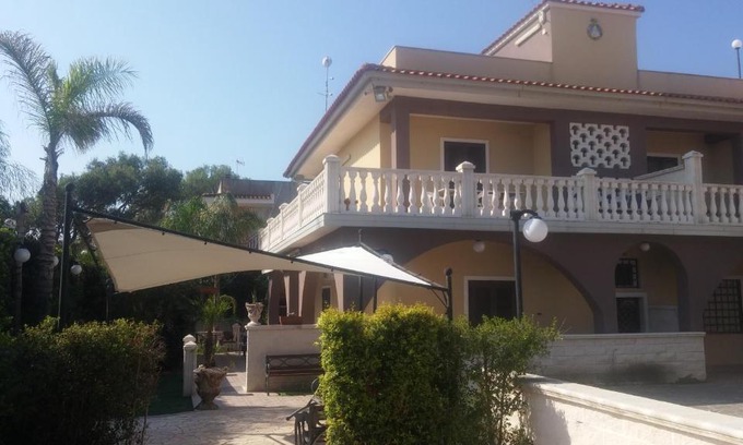 San Giorgio-Librino-San Giuseppe la Rena-Zia Lisa-Villaggio Sant'Agata House | Villa Capriccio