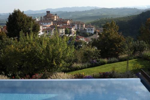 Barolo Villa | Villa Carla @ Barolo