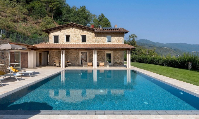 Pescia Villa | Villa Carlotta 8, Emma Villas