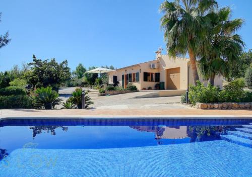 Santa Maria del Cami Villa | Villa Cas Frares by Slow Villas