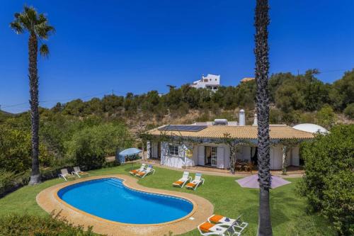 Almancil Villa | Villa Casa do Barrocal by Villa Plus