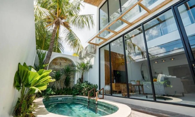Kuta Villa | Villa Casa Goya - Designer Villa Near The Beach in the heart of vibrant Legian