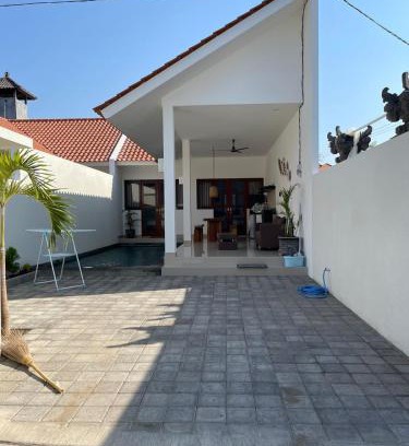Bukit Villa | Villa Cassia Jimbaran