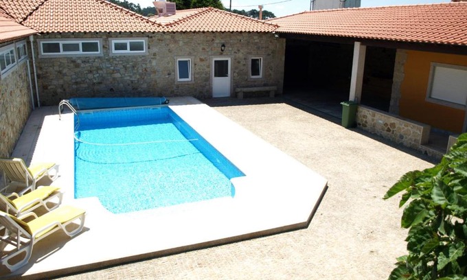 Povoa De Varzim Villa | Villa Chamosinhos