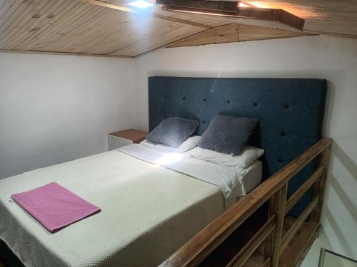 Ibague Hotel | Villa chava mesanine