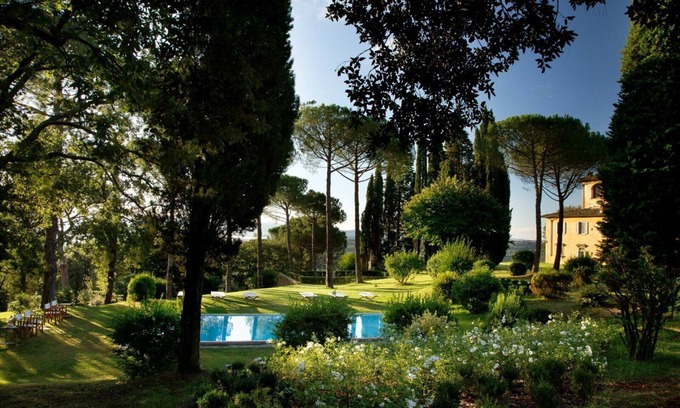San Casciano in Val di Pesa Villa | Villa Chiesetti stunning villa with p/pool and tennis court